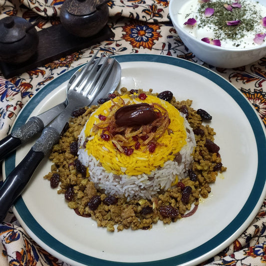 Adas Polo - Authentic Persian Lentil Rice with Beef, Garnished with Sultana and Date (Gluten Free)