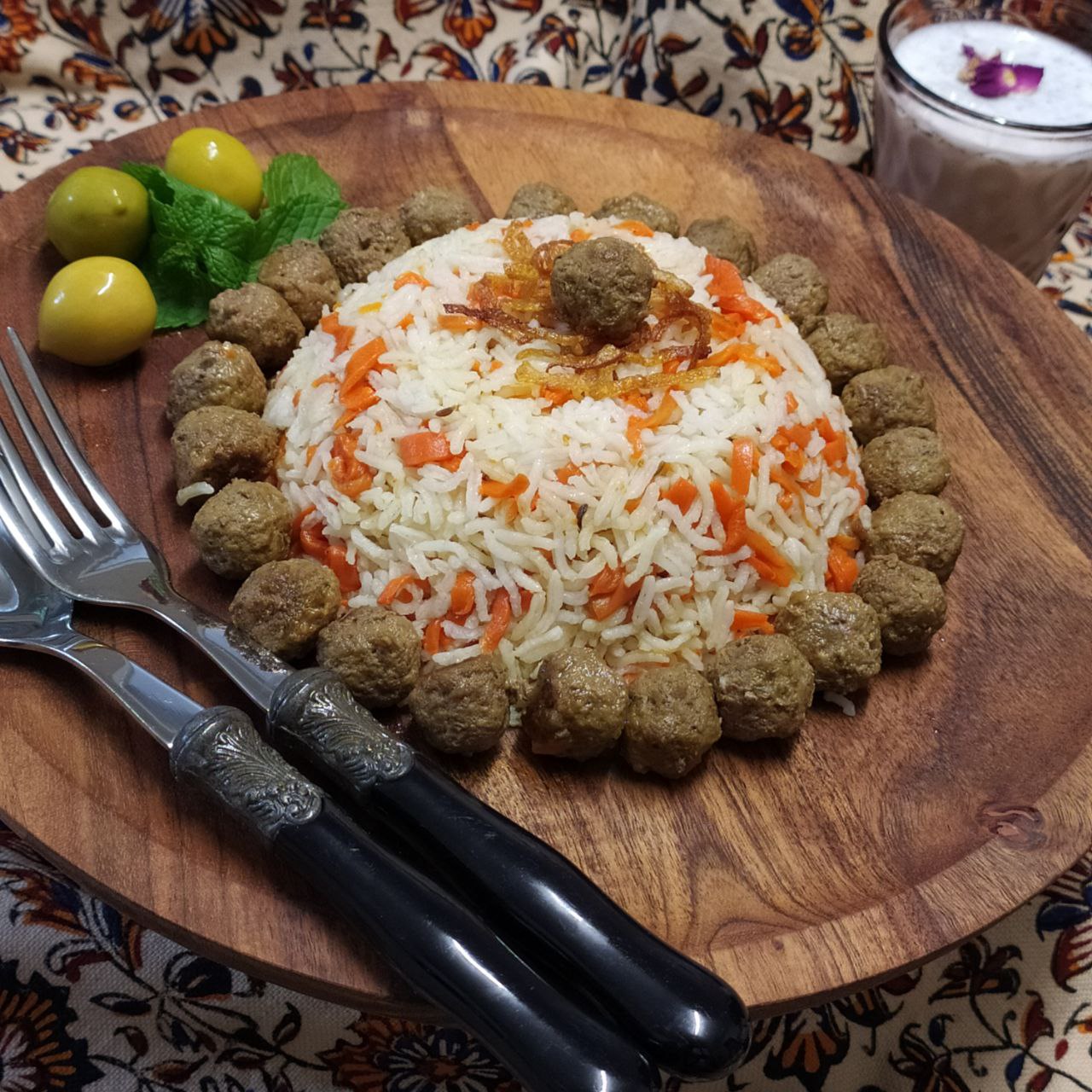 Havij Polo - Persian Carrot Rice with meatballs (Gluten Free)