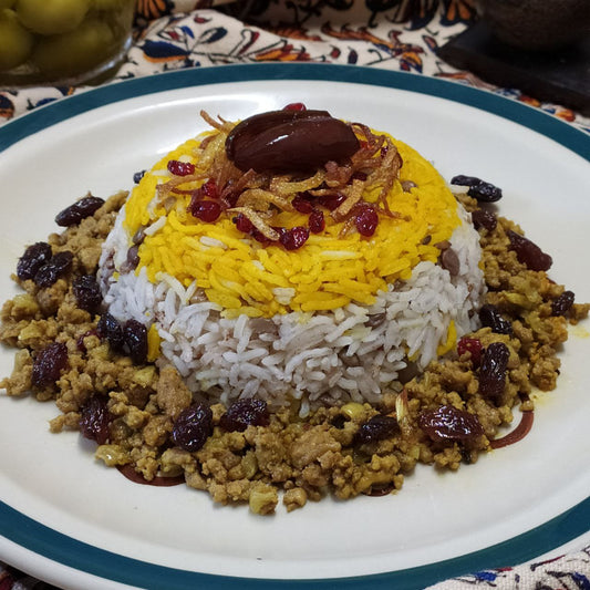 Adas Polo - Authentic Persian Lentil Rice with Beef, Garnished with Sultana and Date (Gluten Free)